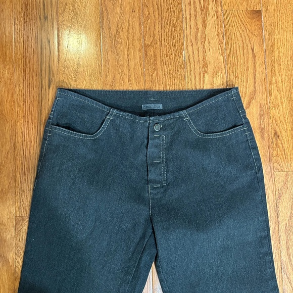 RUGBY NORTH AMERICA WOMEN BOOT CUT GRAY JEANS BUTTONS UP IN SIZE XS - Picture 3 of 6